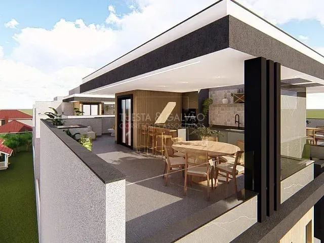 Sobrado com 120m² 3 quartos e 2 banheiros, à venda, no bairro Boqueirão em Curitiba