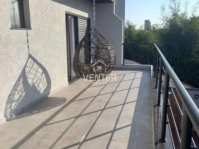 Sobrado com 308m² 3 quartos e 3 banheiros, à venda, no bairro Loteamento Residencial Parque das Araucárias em Tremembé