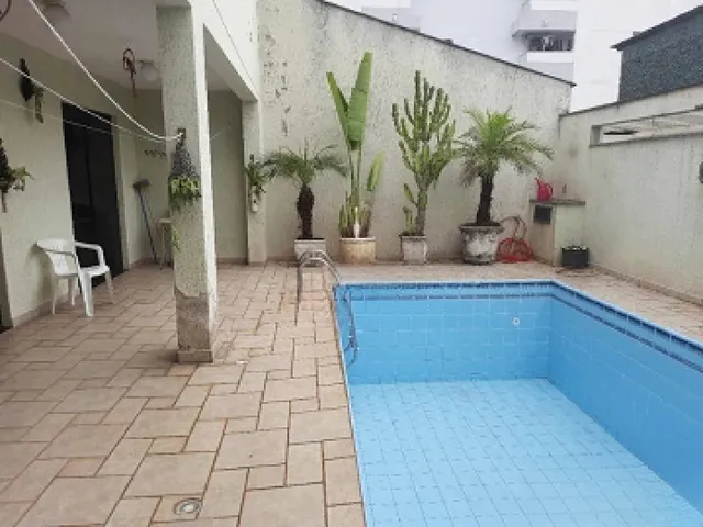 Sobrado 4 quartos e 7 banheiros, à venda, no bairro Jardim em Santo André