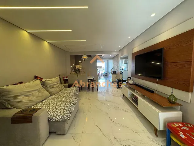 Sobrado com 114m² 2 quartos e 4 banheiros, à venda, no bairro Jardim Regina em São Paulo