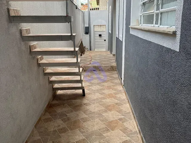 Sobrado 3 quartos e 2 banheiros, à venda, no bairro Vila Laís em São Paulo