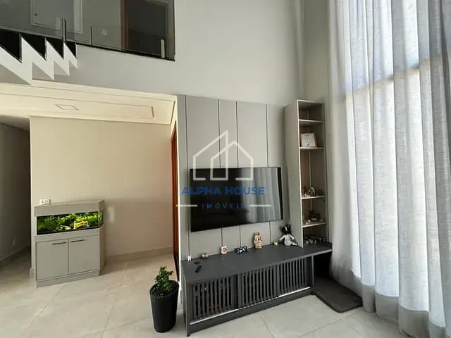 Casa com 264m² 3 quartos e 3 banheiros, à venda, no bairro Parque das Nações em Pindamonhangaba
