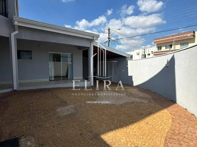 Sobrado com 185m² 3 quartos e 3 banheiros, à venda, no bairro Parque Novo Mundo em Americana