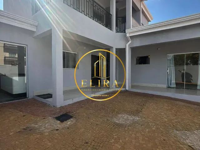 Sobrado com 185m² 3 quartos e 3 banheiros, à venda, no bairro Parque Novo Mundo em Americana
