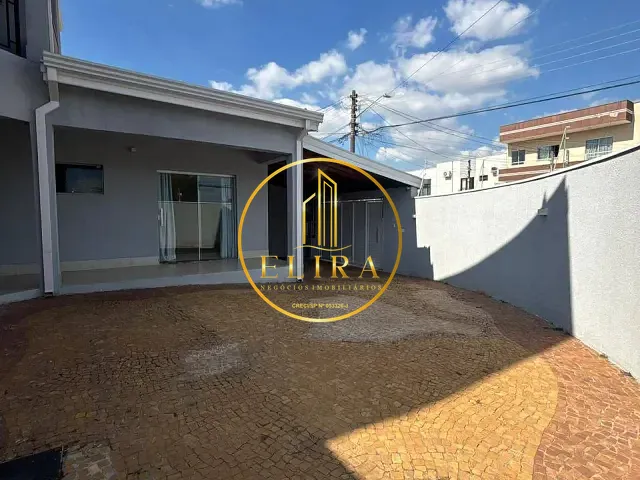 Sobrado com 185m² 3 quartos e 3 banheiros, à venda, no bairro Parque Novo Mundo em Americana