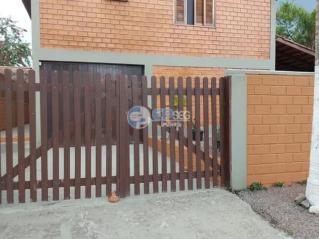 Sobrado com 384m² 4 quartos e 4 banheiros, à venda, no bairro Continental em Itapoá