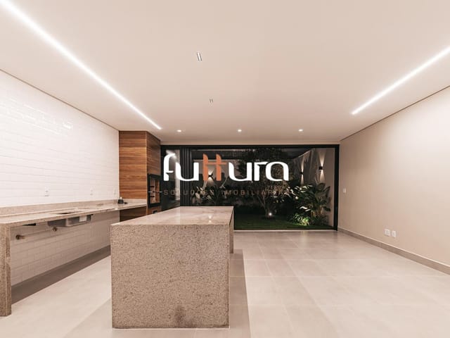 Sobrado com 210m² 3 quartos e 3 banheiros, à venda, no bairro Jardim Atlântico em Goiânia
