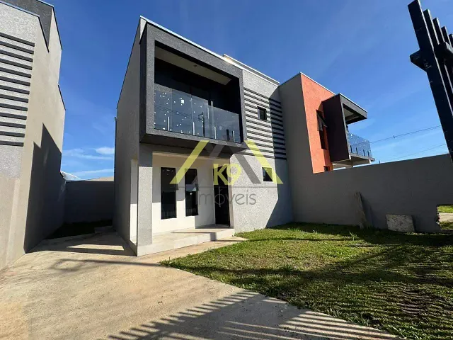 Sobrado com 150m² 3 quartos e 1 banheiro, à venda, no bairro Guaraituba em Colombo