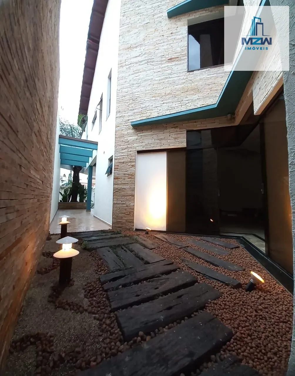 Sobrado, 3 quartos, 354 m² - Foto 9