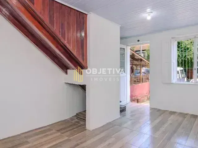 Sobrado com 134m² 2 quartos e 1 banheiro, à venda, no bairro Floresta em Porto Alegre