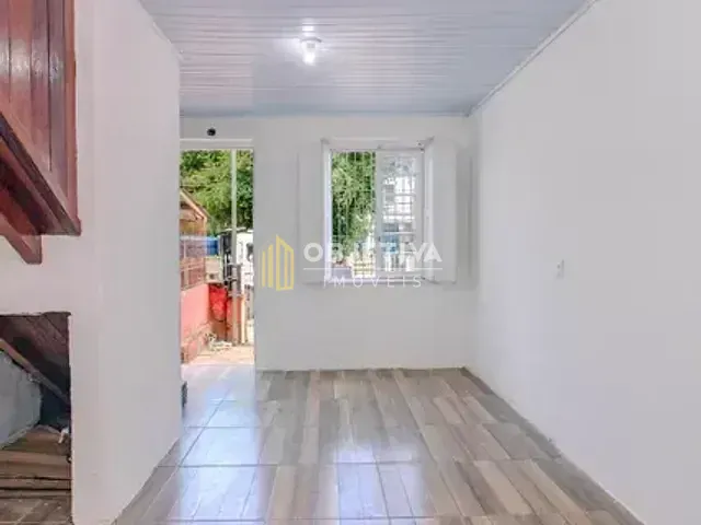 Sobrado com 134m² 2 quartos e 1 banheiro, à venda, no bairro Floresta em Porto Alegre