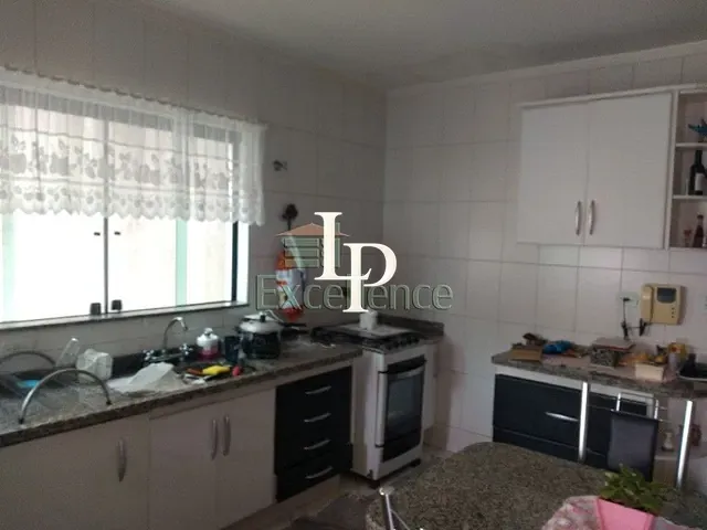 Sobrado com 180m² 3 quartos e 2 banheiros, à venda, no bairro Vila Independencia em São Paulo