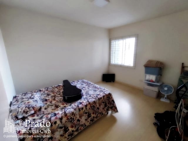 Sobrado com 228m² 3 quartos e 3 banheiros, à venda, no bairro Novo Mundo em Curitiba