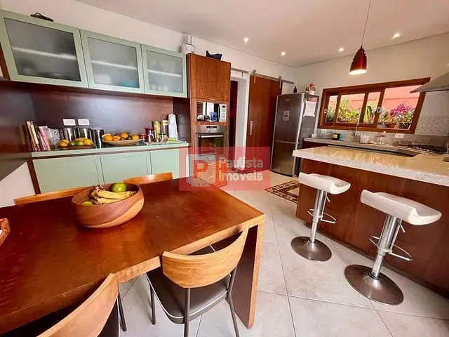 Sobrado com 200m² 3 quartos e 4 banheiros, à venda, no bairro Vila Nova Caledônia em São Paulo