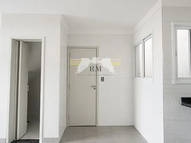 Sobrado 3 quartos e 1 banheiro, à venda, no bairro Vila Canero em São Paulo