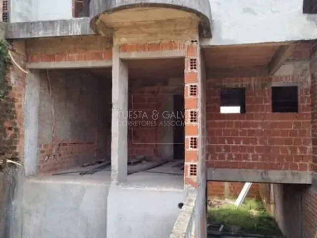 Sobrado com 195m² 3 quartos e 3 banheiros, à venda, no bairro Bairro Alto em Curitiba