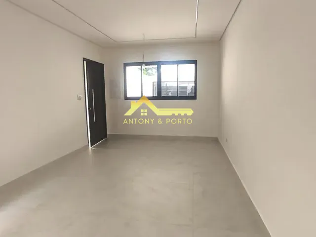 Sobrado 3 quartos e 4 banheiros, à venda, no bairro Vila Paulista em Guarulhos