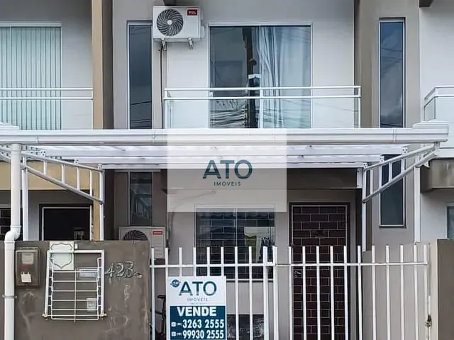 Sobrado 2 quartos e 21 banheiros, à venda, no bairro joaia em Tijucas