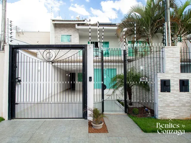 Sobrado com 150m² 3 quartos e 3 banheiros, à venda, no bairro Parque Avenida em Maringá