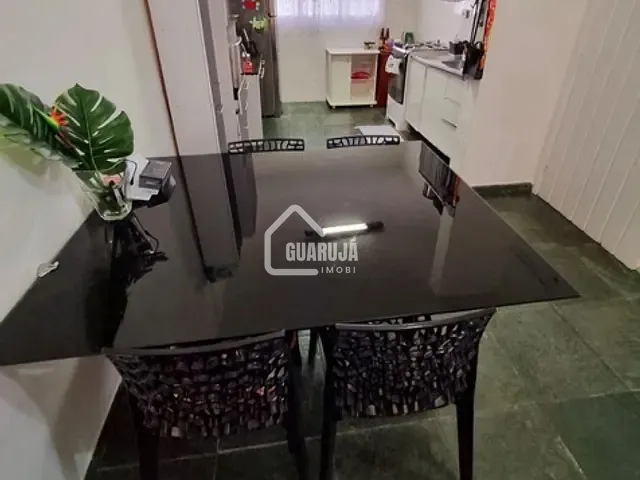 Sobrado 2 quartos e 2 banheiros, à venda, no bairro Jardim Las Palmas em Guarujá