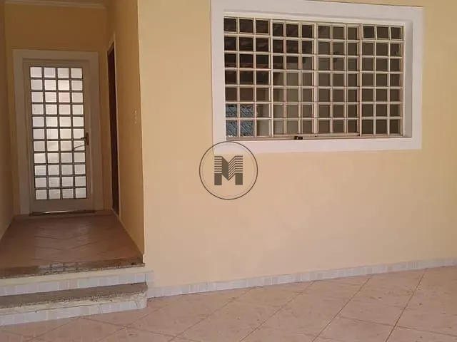 Sobrado com 150m² 3 quartos e 3 banheiros, à venda, no bairro Parque Residencial Beira Rio em Guaratinguetá