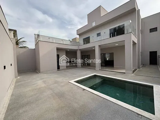 Sobrado com 300m² 3 quartos e 4 banheiros, à venda, no bairro Parque Nova Carioba em Americana