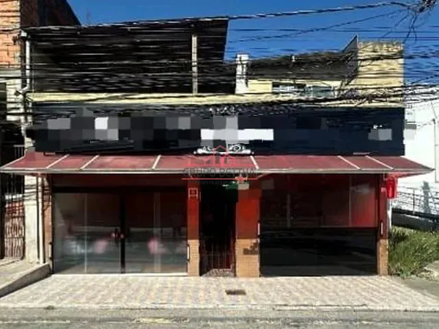 Sobrado com 225m², à venda, no bairro Jardim dos Camargos em Barueri