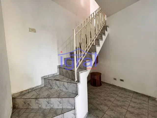 Sobrado 3 quartos e 1 banheiro, para alugar, no bairro Vila do Encontro em São Paulo