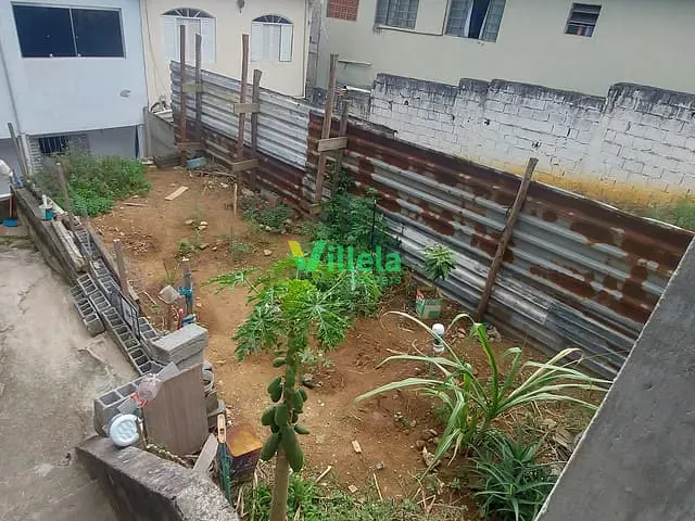 Sobrado com 130m² 3 quartos e 2 banheiros, à venda, no bairro Jardim Caiubi em Itaquaquecetuba