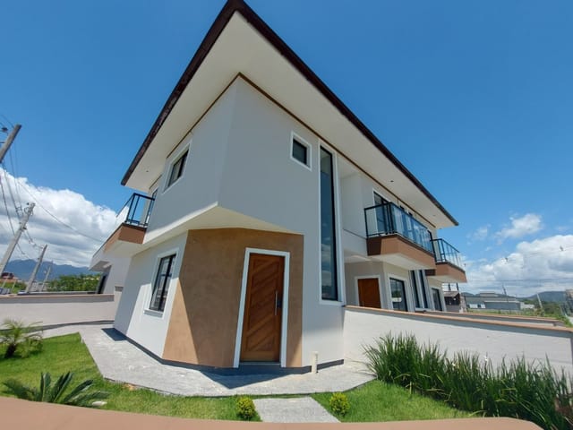 Foto do Sobrado - Sobrado com 2 dormitórios à venda, 83 m² por R$ 519.900,00 - Bela Vista - Palhoça/SC | Madri Imóveis