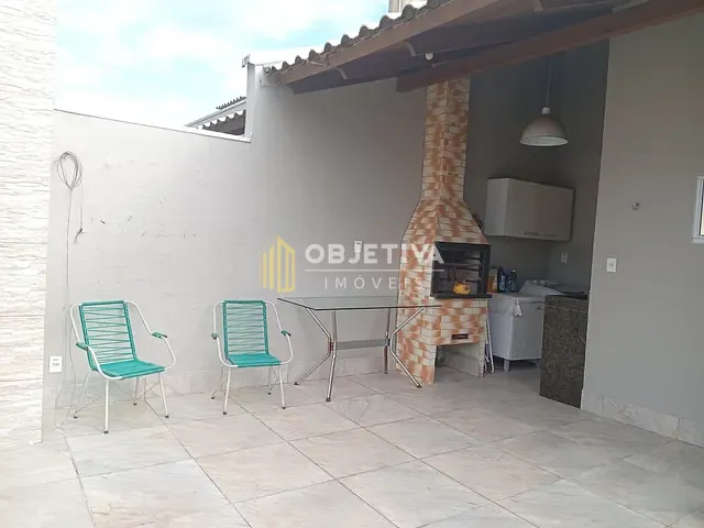 Sobrado com 77m² 3 quartos e 2 banheiros, à venda, no bairro Hípica em Porto Alegre