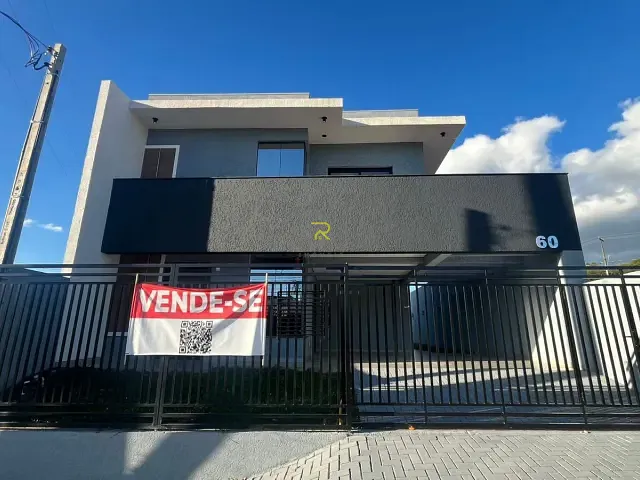 Sobrado com 215m² 3 quartos e 2 banheiros, à venda, no bairro Bonsucesso em Guarapuava