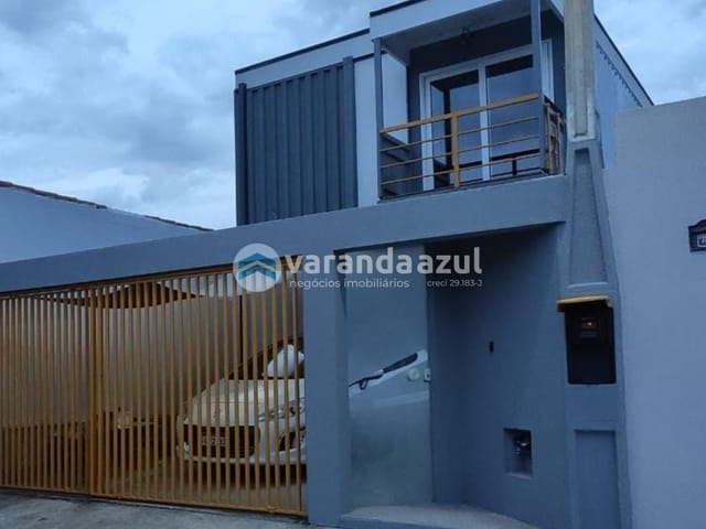 Sobrado com 184m² 3 quartos e 3 banheiros, à venda, no bairro Vila Áurea Maria em Mogi das Cruzes