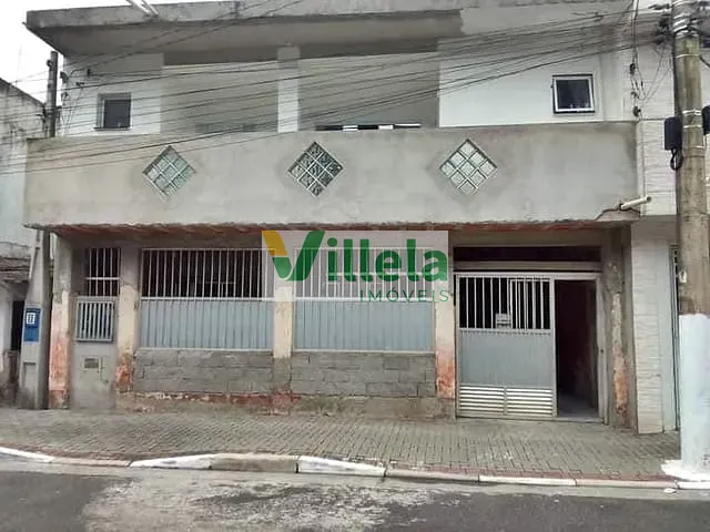 Sobrado 4 quartos e 4 banheiros, à venda, no bairro Vila Jau em Poá