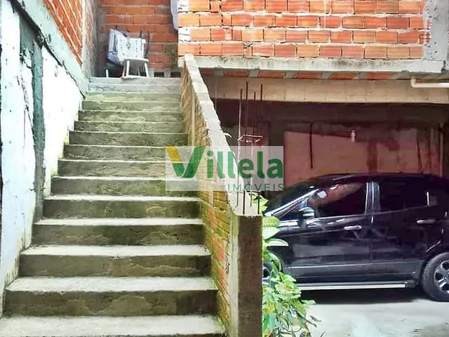 Sobrado 4 quartos e 4 banheiros, à venda, no bairro Vila Jau em Poá