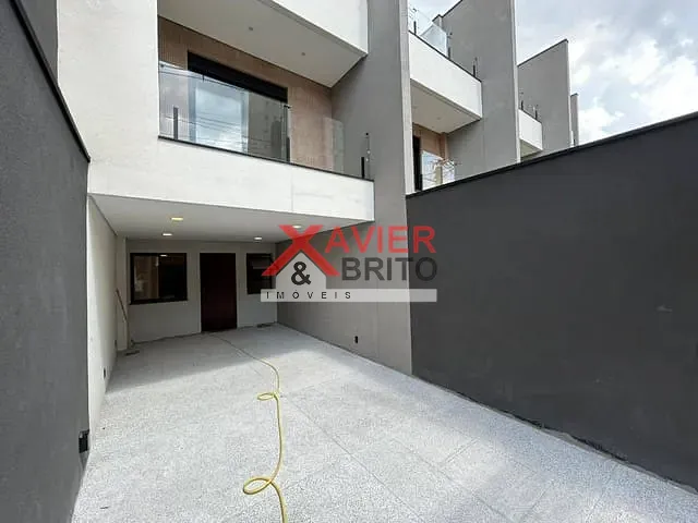 Sobrado 3 quartos e 4 banheiros, à venda, no bairro Vila Gomes Cardim em São Paulo