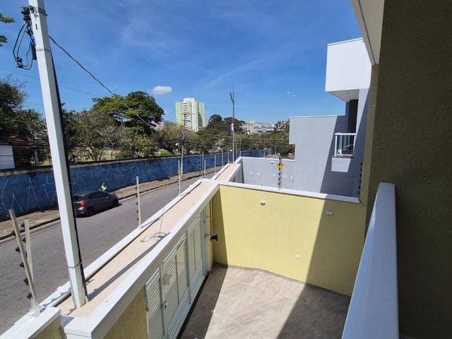 Sobrado com 76m² 2 quartos e 1 banheiro, à venda, no bairro Parque Jaçatuba em Santo André