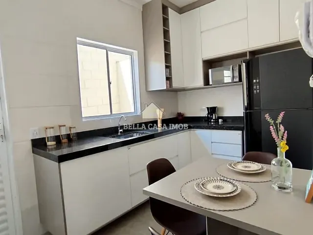 Sobrado com 80m² 2 quartos e 2 banheiros, à venda, no bairro Éden em Sorocaba