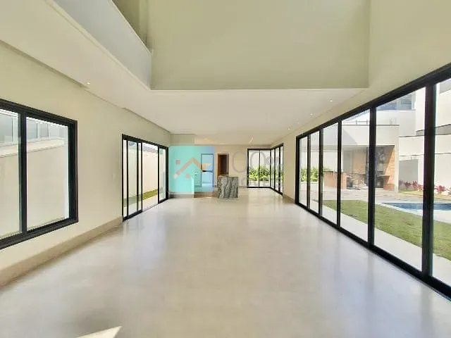 Sobrado com 480m² 5 quartos e 6 banheiros, à venda, no bairro Condomínio Residencial Alphaville II em São José dos Campos