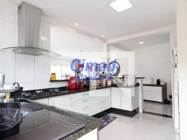 Sobrado 3 quartos e 2 banheiros, à venda, no bairro Vila Isolina Mazzei em São Paulo