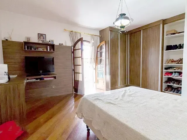 Sobrado 4 quartos e 4 banheiros, à venda, no bairro Jardim Toscana em Guarulhos