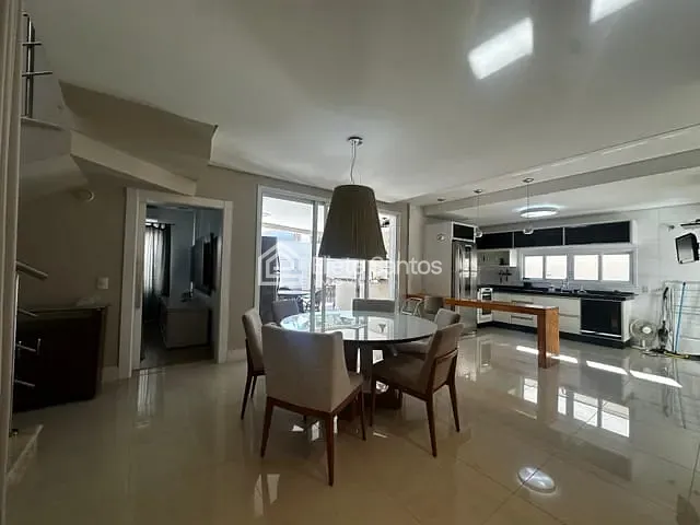 Sobrado 3 quartos e 5 banheiros, à venda, no bairro Jardim Trípoli em Americana