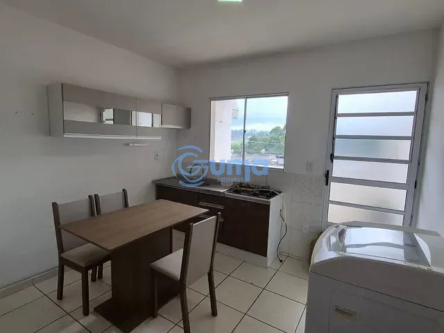 Sobrado com 83m² 2 quartos e 1 banheiro, à venda, no bairro Cidade Planejada II em Bragança Paulista