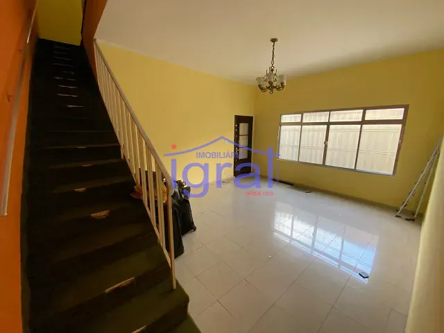 Sobrado 4 quartos e 3 banheiros, para alugar, no bairro Vila Guarani (Z Sul) em São Paulo
