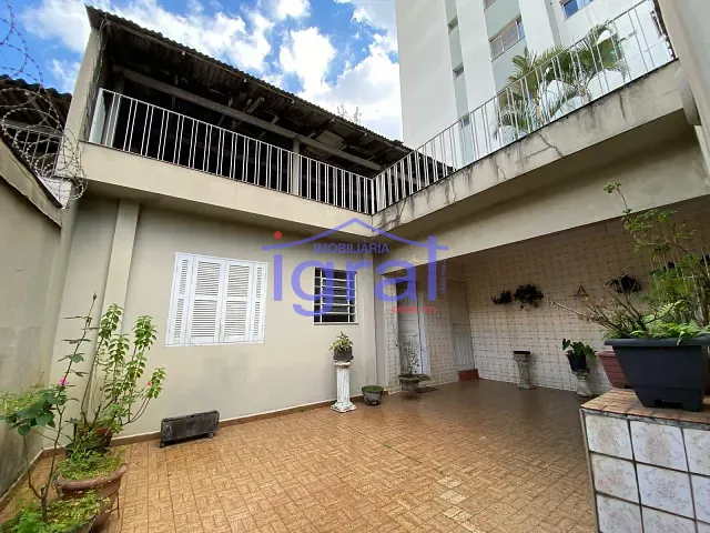 Sobrado 4 quartos e 3 banheiros, para alugar, no bairro Vila Guarani (Z Sul) em São Paulo