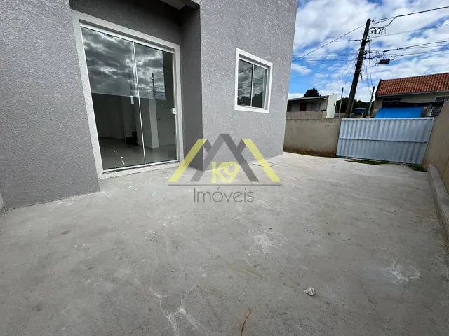 Sobrado com 170m² 3 quartos e 3 banheiros, à venda, no bairro São Gabriel em Colombo