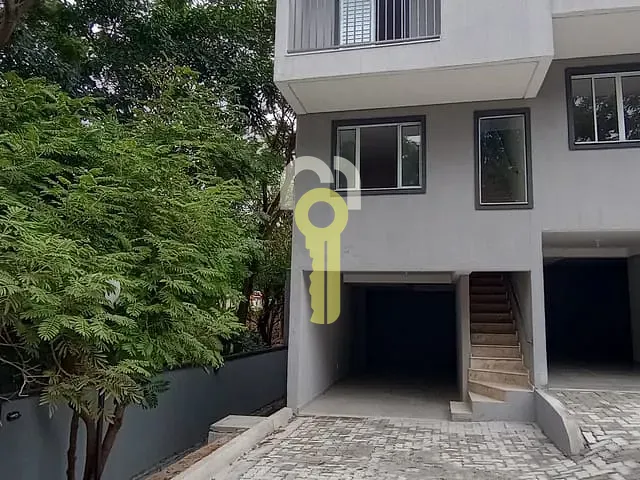 Sobrado com 125m² 2 quartos e 3 banheiros, à venda, no bairro Jardim Rio das Pedras em Cotia