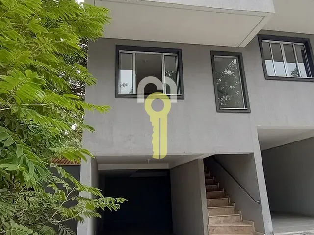 Sobrado com 125m² 2 quartos e 3 banheiros, à venda, no bairro Jardim Rio das Pedras em Cotia
