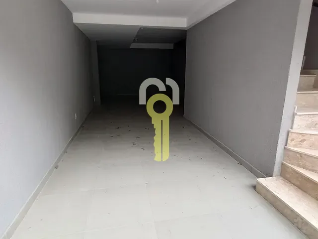 Sobrado com 125m² 2 quartos e 3 banheiros, à venda, no bairro Jardim Rio das Pedras em Cotia
