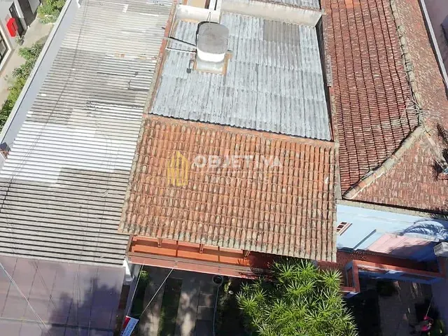 Sobrado 3 quartos e 3 banheiros, à venda, no bairro Auxiliadora em Porto Alegre